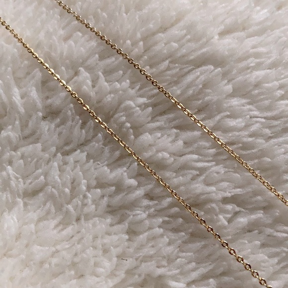 ‘E’ necklace - Picture 3 of 5